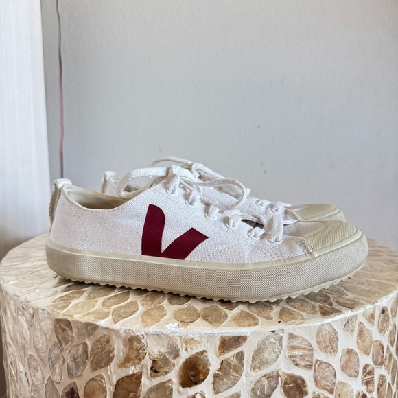 Veja Shoes - Veja White Nova Canvas  Sneakers with Burgundy 
Logo Accent size 6